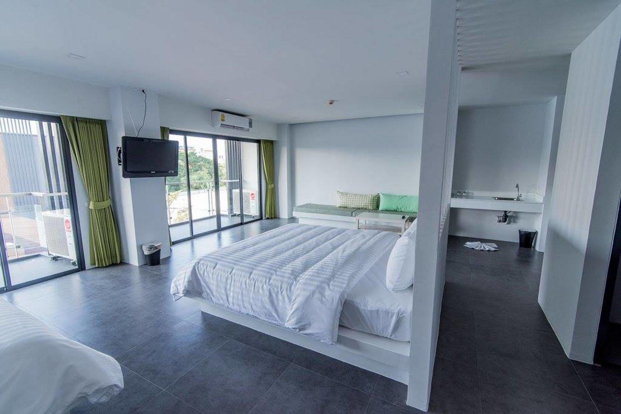 Panitar Haus Hotel Csonburi Kültér fotó