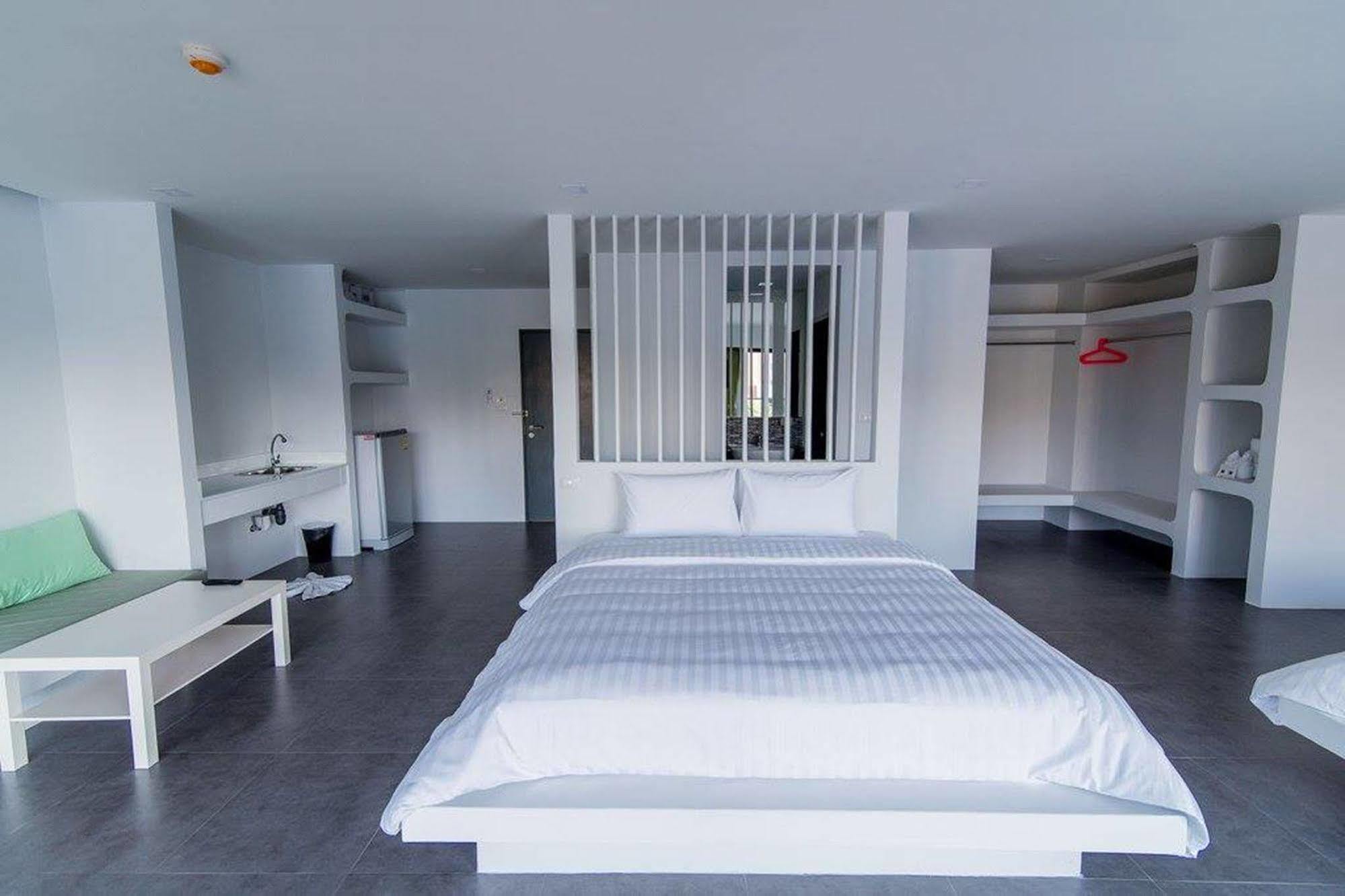 Panitar Haus Hotel Csonburi Kültér fotó